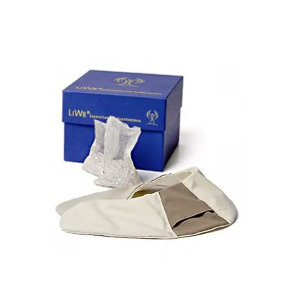 Lichtwesen Liwe nekkussen met 2 bergkristal 2 rozenkwarts (1 stuk)