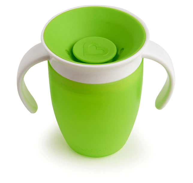Munchkin Miracle 360° Oefenbeker Groen (207 ml) - image 2