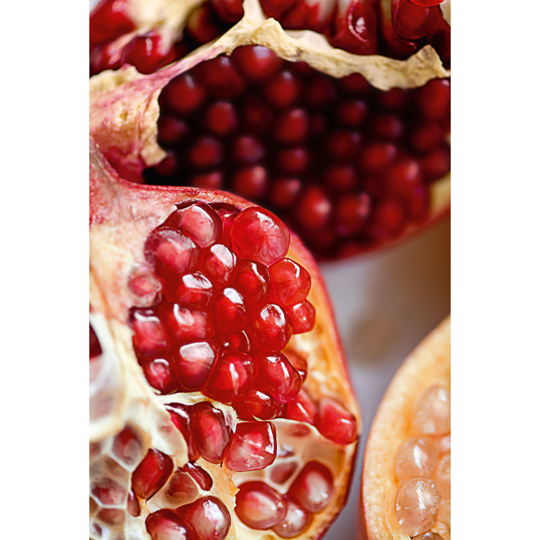 WELEDA Granaatappel Regenererende Body Olie (100 ml) - image 3