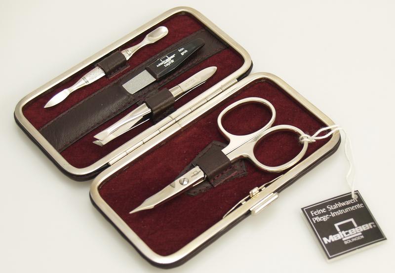 Malteser Manicure-etui 4-delig Wijnrood Nappaleer (1 set)