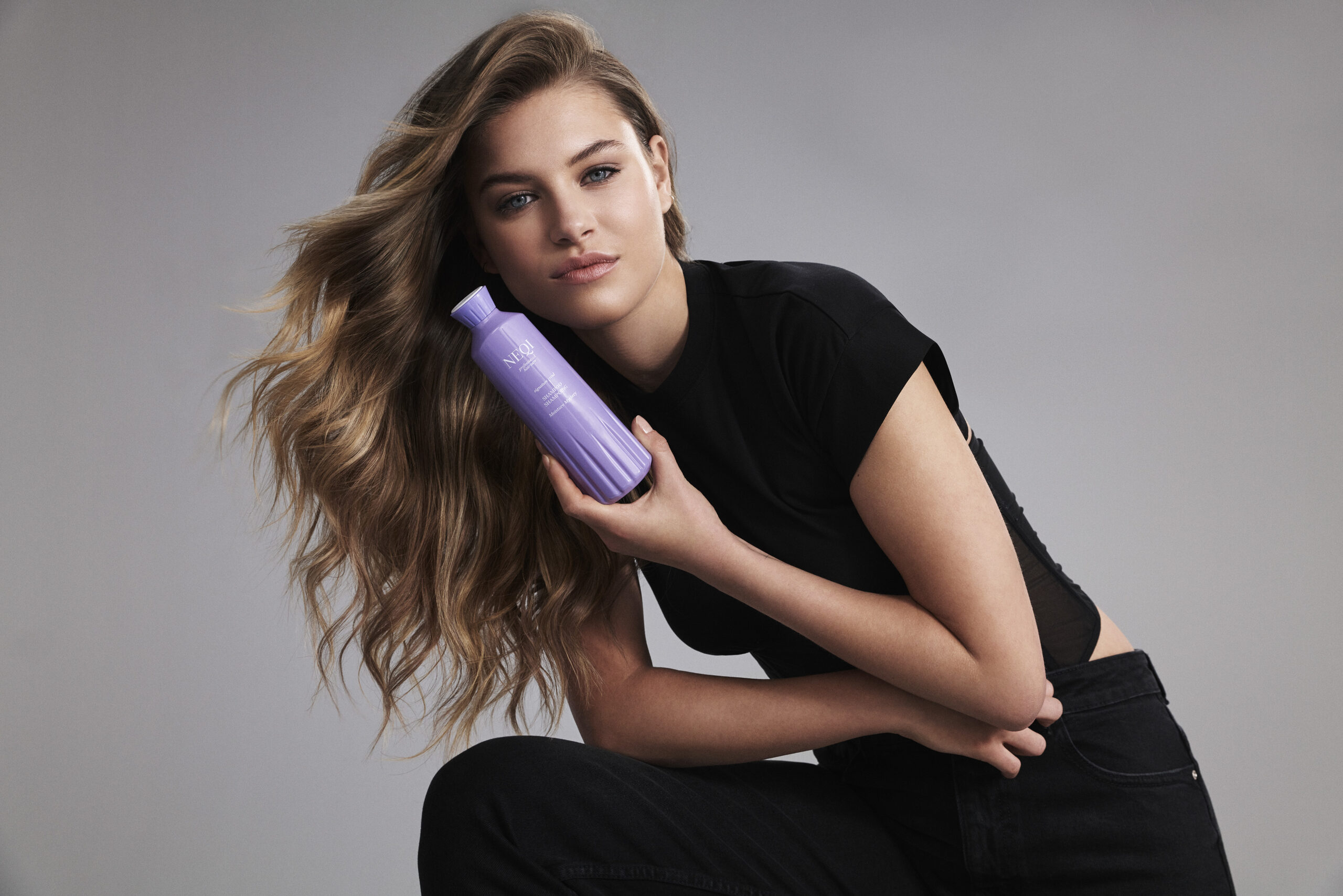 NEQI Moisture Mystery Shampoo (330 ml)