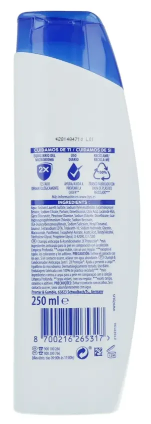 Head & Shoulders 2-in-1 Classic Shampoo (250 ml)
