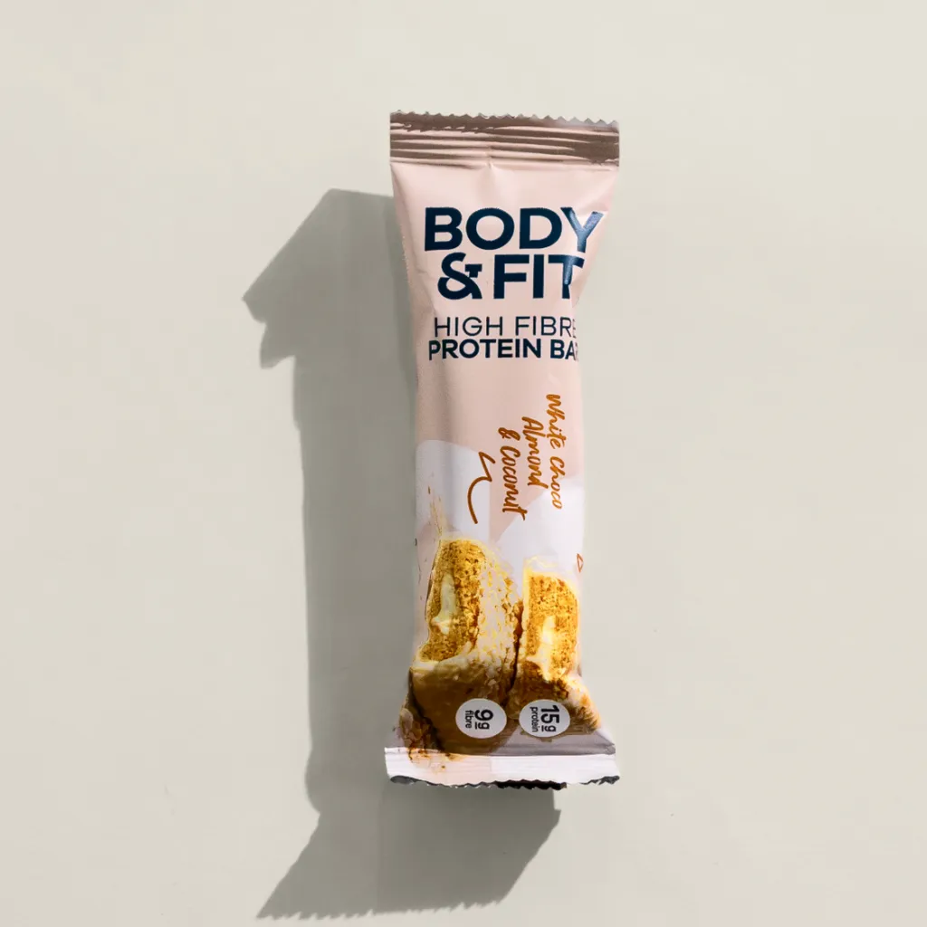 Body & Fit Body&fit High Fibre White Choco Almond Coconut (50 gr)