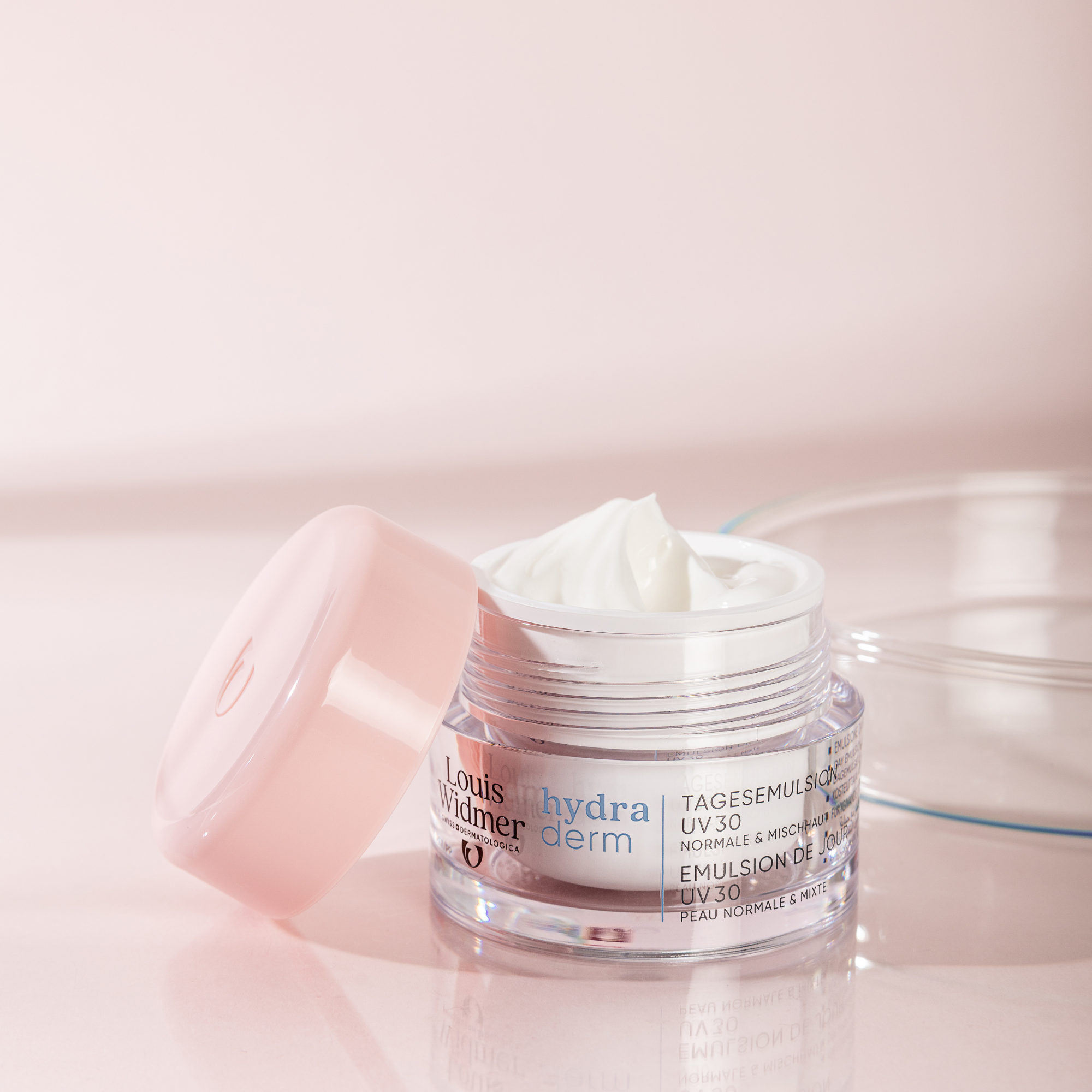 Louis Widmer Hydraderm Dagemulsie Uv 30 Licht Geparfumeerd (50 ml) - image 2