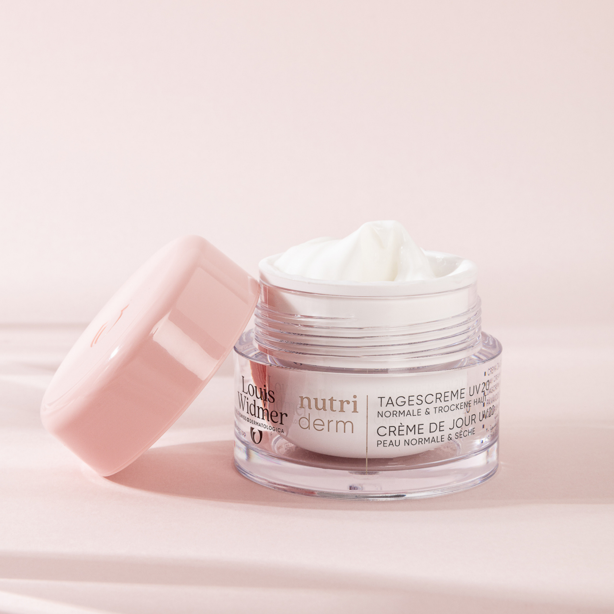 Louis Widmer Nutriderm Dagcrème Uv 20 Licht Geparfumeerd (50 ml) - image 2