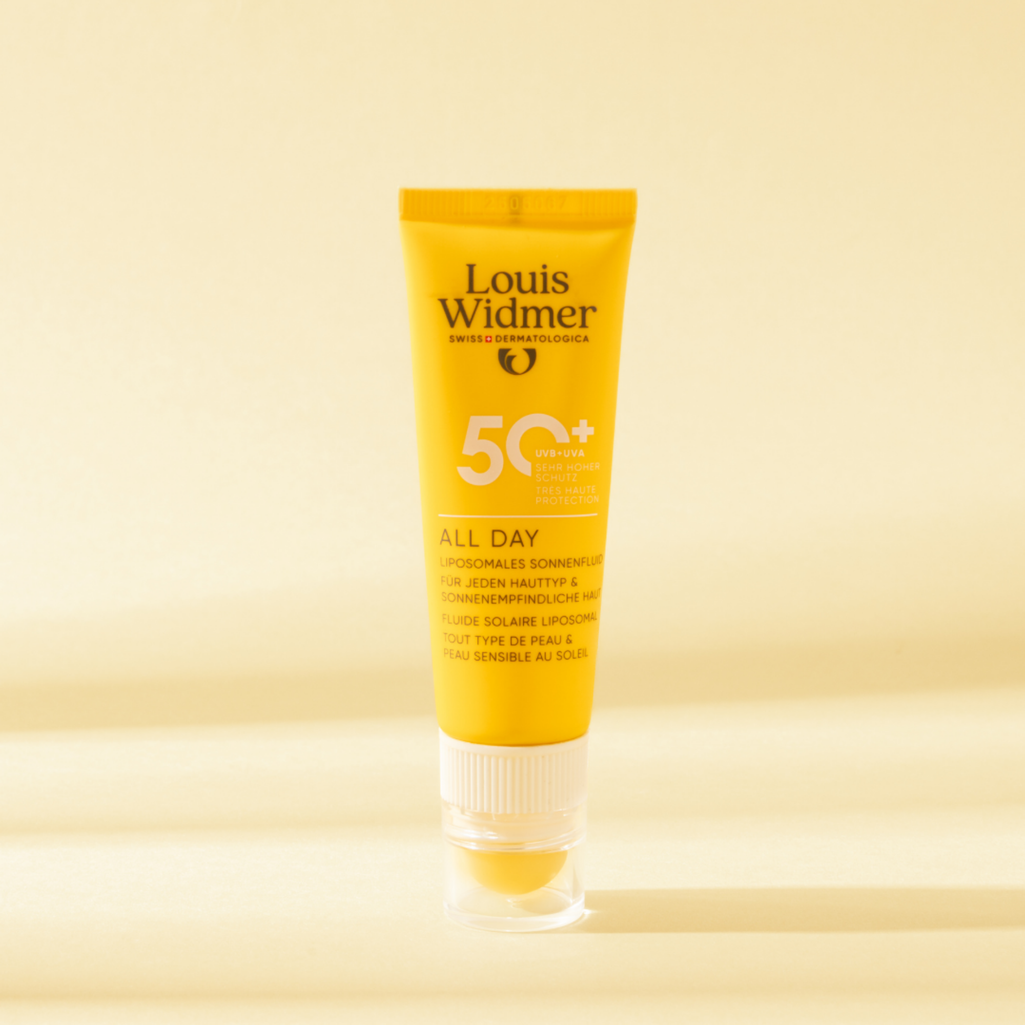 Louis Widmer All Day 50+ met Lippenverzorging Stick 50+ Licht Geparfumeerd (25 ml)