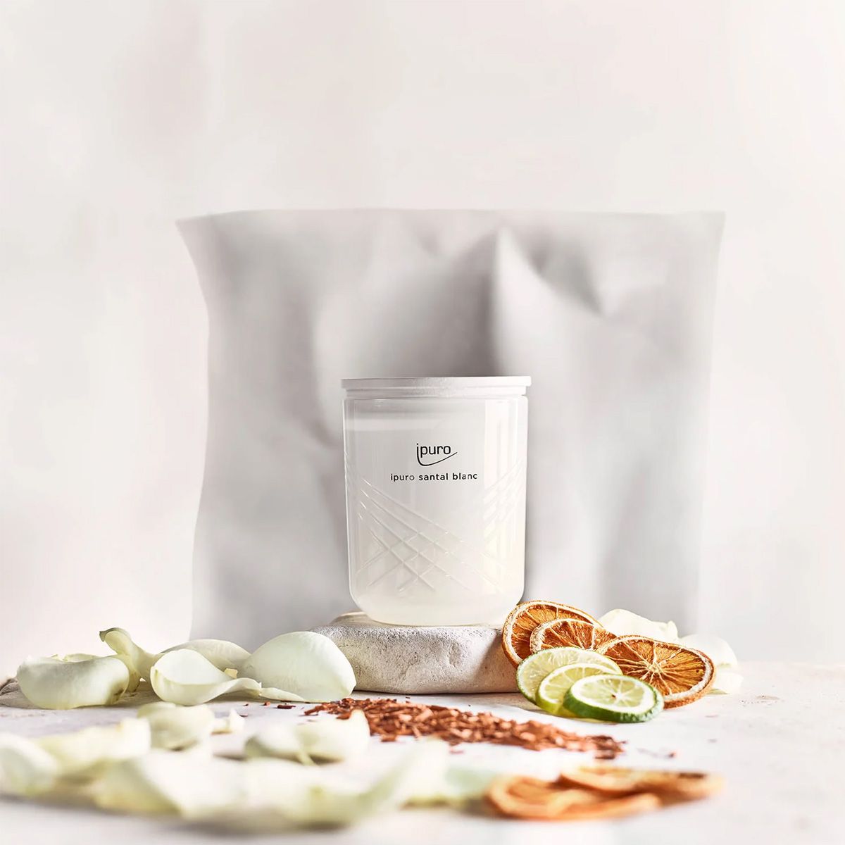 Ipuro Santal Blanc Kaars (270 gr)