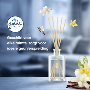 Glade Reed Diffuser Romantic Vanilla Blossom (50 ml) - image 2