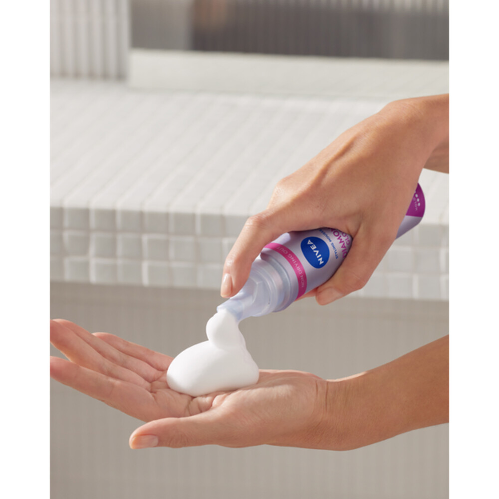 Nivea Hair Mousse Diamond Glos (150 ml) - image 3